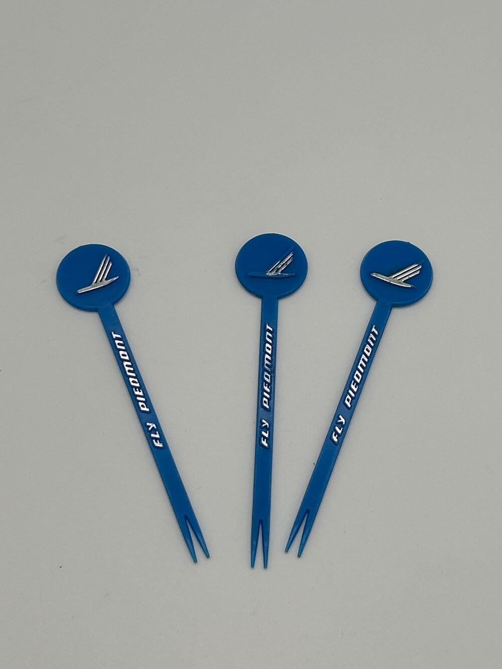 Vintage Piedmont Airlines Swizzle Sticks Fly Piedmont Blue Plastic Lot of 3